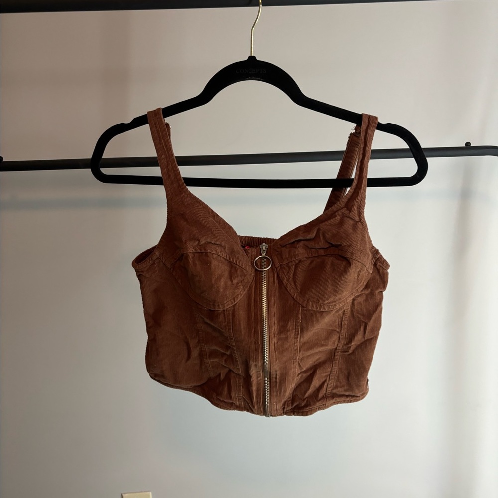 Guess crop top